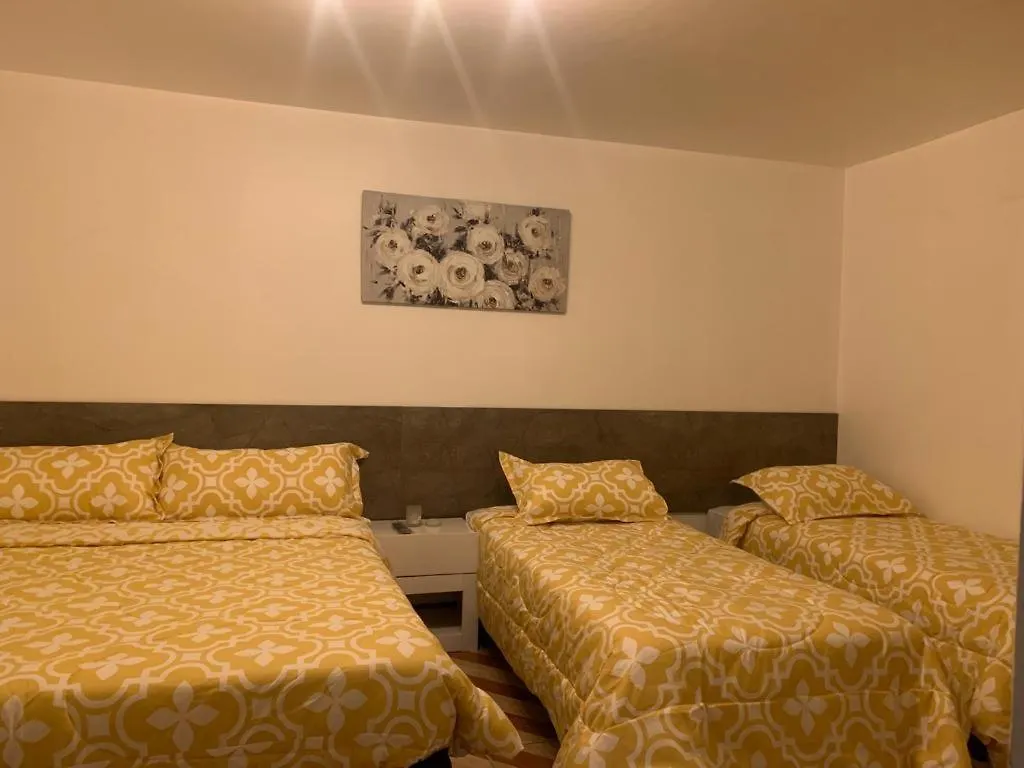 Casa Balthazar Hostel キト ゲストハウス