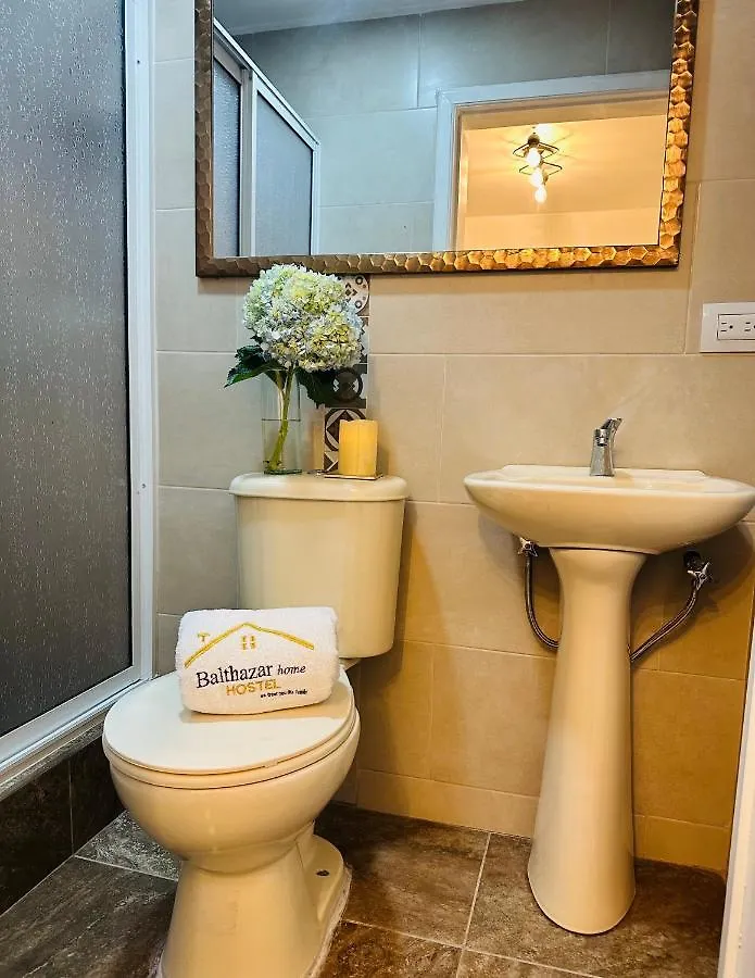 Guest house Casa Balthazar Hostel Quito Ecuador
